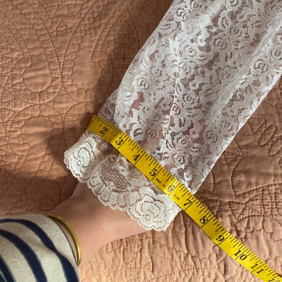 Vintage Lace Blouse - Picture 7 of 7